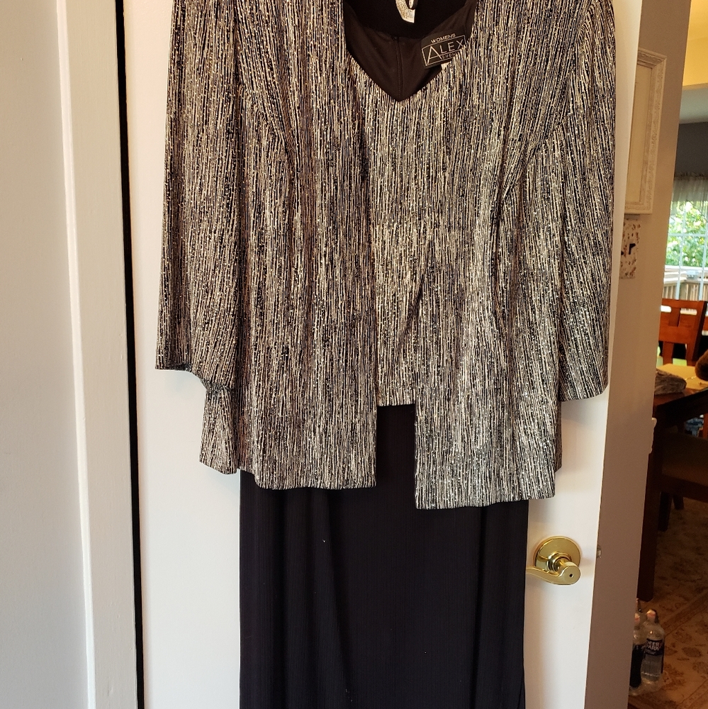 Dress  Size 18